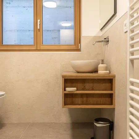 Casera Malvan, Private Wellness *